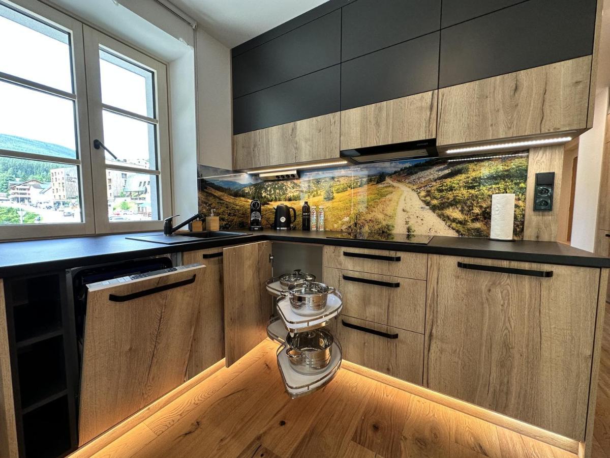 Apartmany Barth Holiday - Rezidence Maj Pec pod Snezkou Luaran gambar