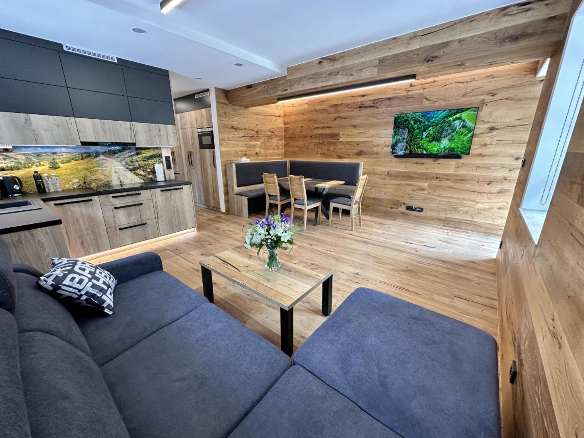 Apartmany Barth Holiday - Rezidence Maj Pec pod Snezkou Luaran gambar
