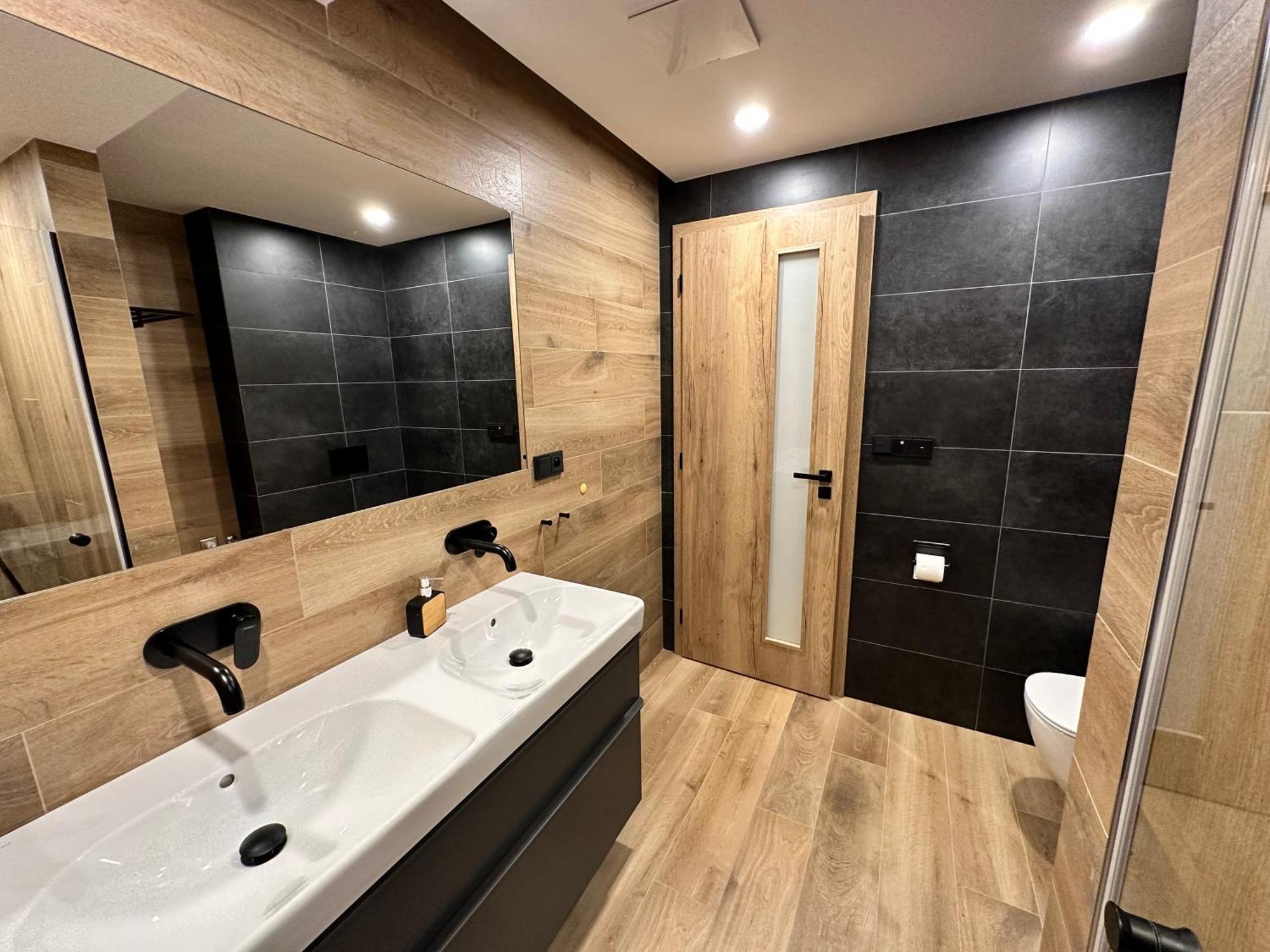 Apartmany Barth Holiday - Rezidence Maj Pec pod Snezkou Luaran gambar