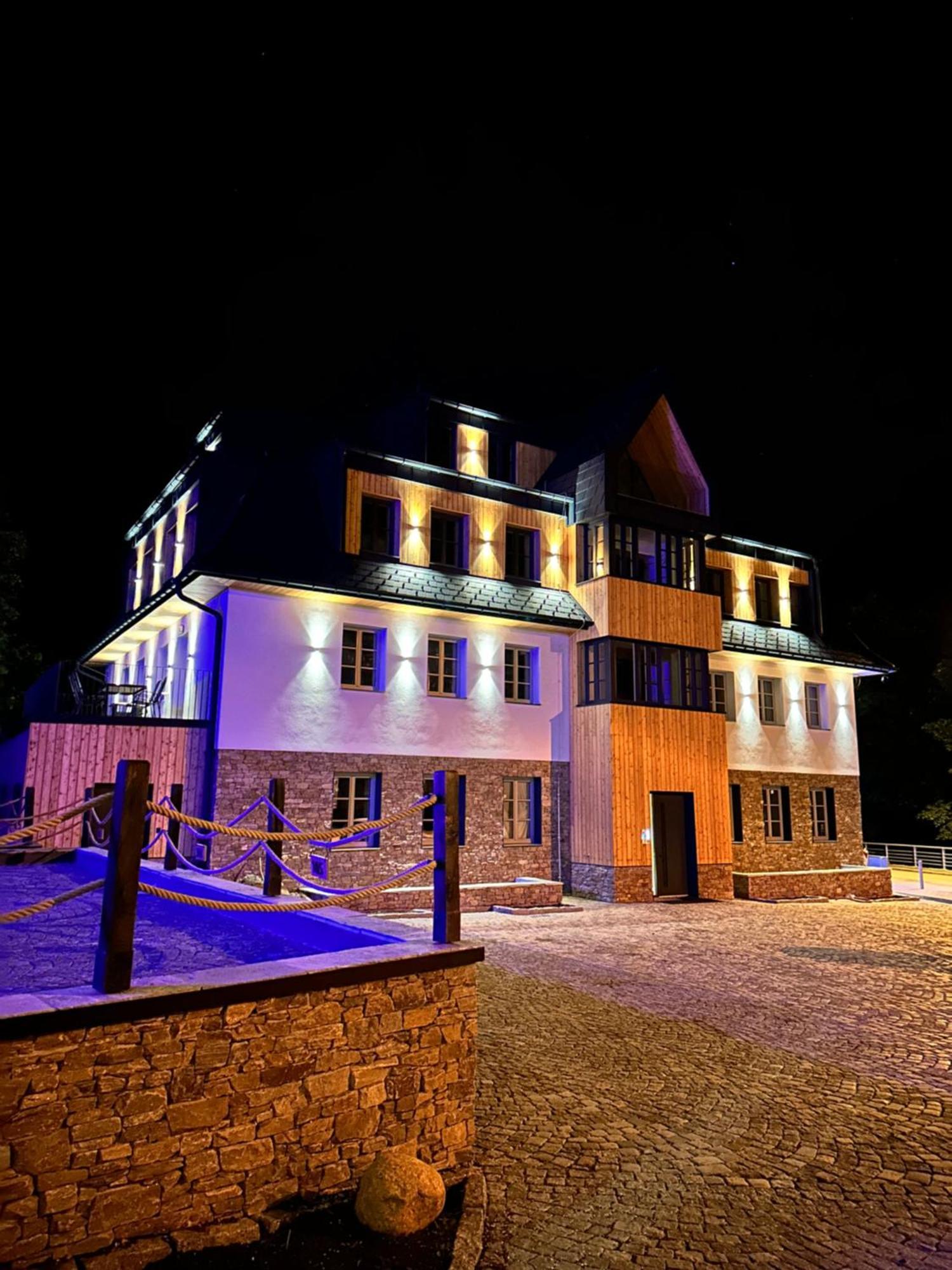 Apartmany Barth Holiday - Rezidence Maj Pec pod Snezkou Luaran gambar
